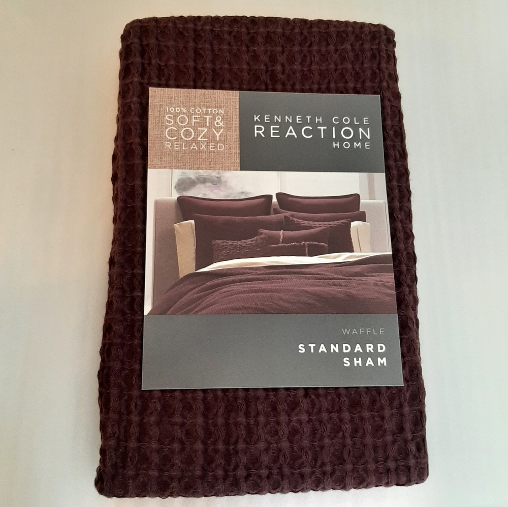 Kenneth Cole Waffle Cranberry Cotton Standard Sham (1 sham)